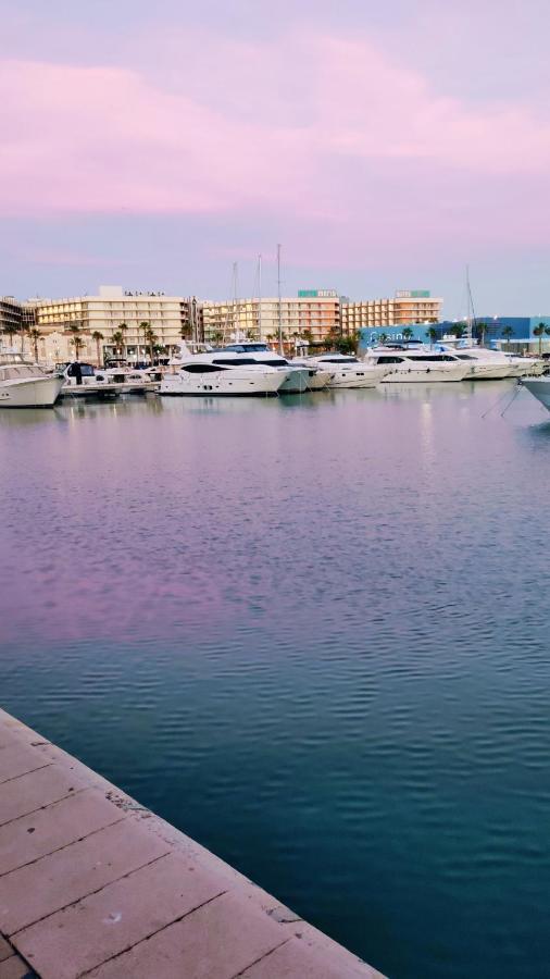 Charming Apartment In Alicante Near The Sea & City Center Exteriér fotografie