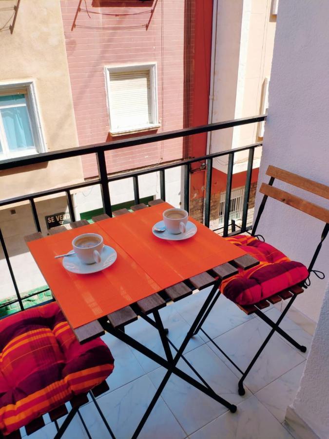 Charming Apartment In Alicante Near The Sea & City Center Exteriér fotografie